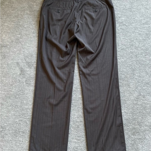 Old Navy NWT Low Waist Stretch Gray Pinstriped Trousers Sz. 10R - Picture 2 of 6